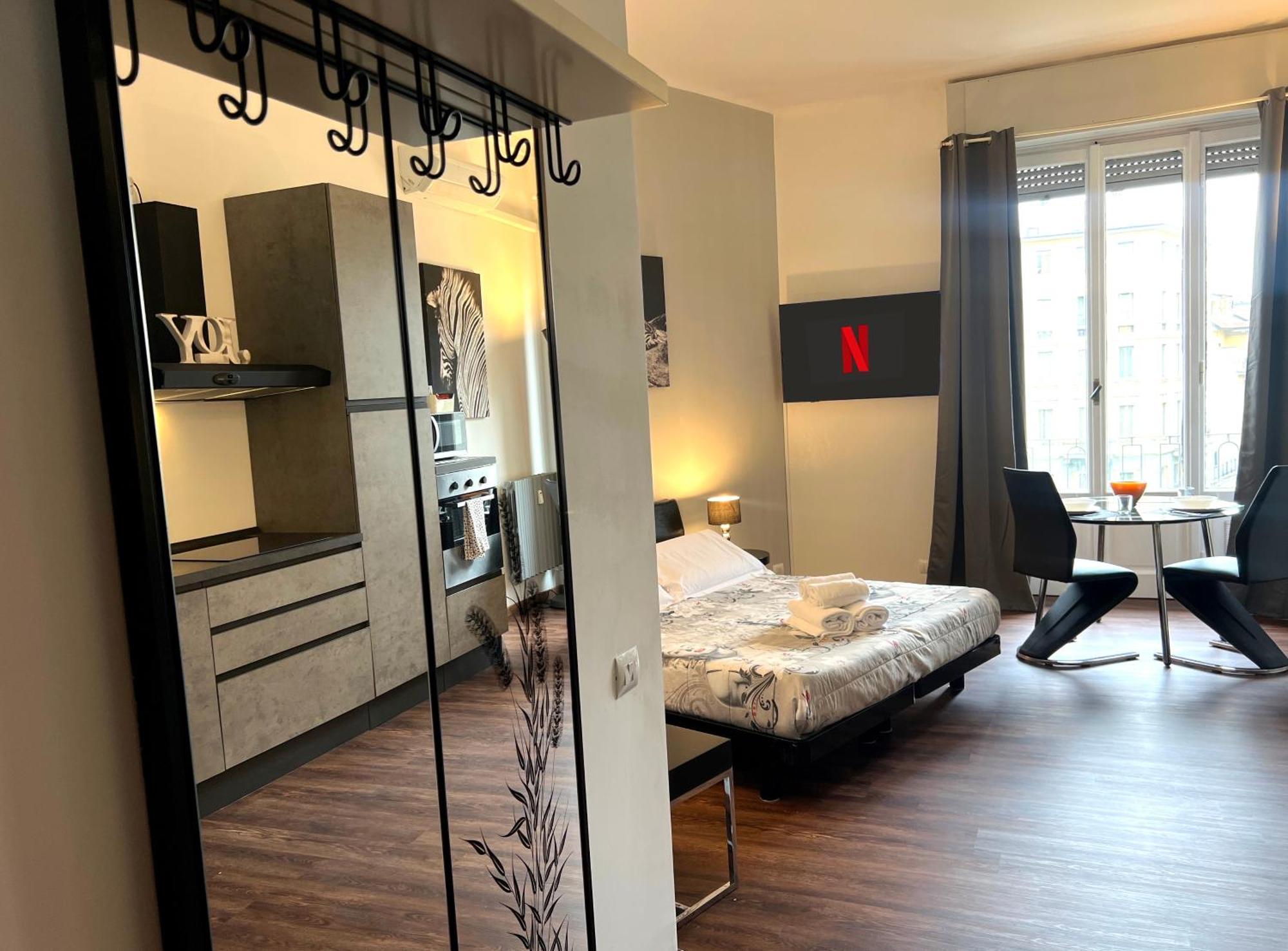 Appartement Milanoflats - New Beautiful Fully Equipped With A View Of Piazza San Camillo - 5 Minutes From Station, M2, M3, Airport Shuttle *